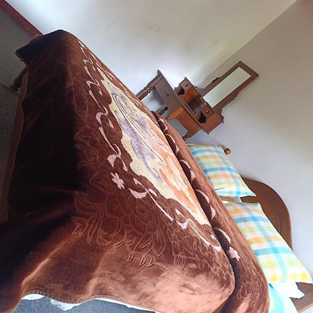 Nuwara Eliya Mountain View Homestay ภายนอก รูปภาพ