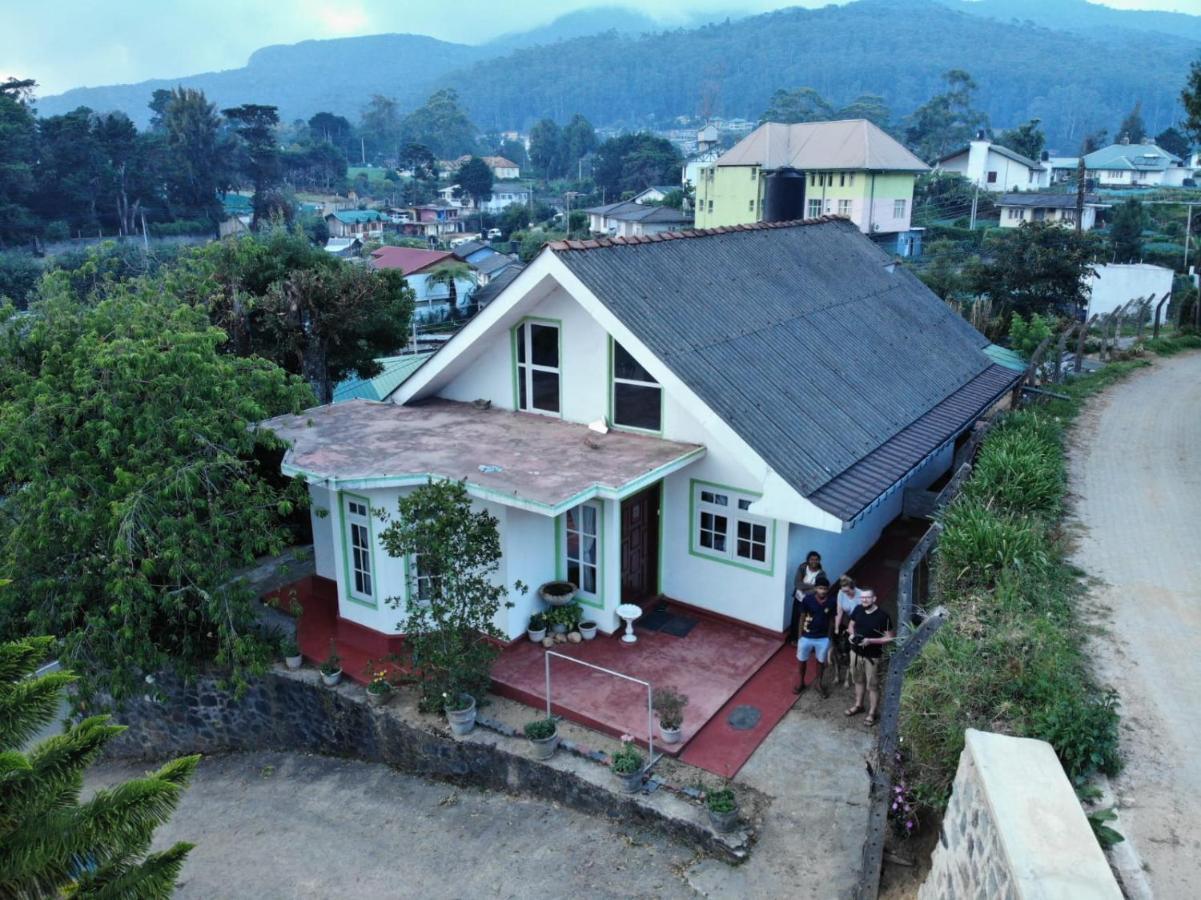 Nuwara Eliya Mountain View Homestay ภายนอก รูปภาพ