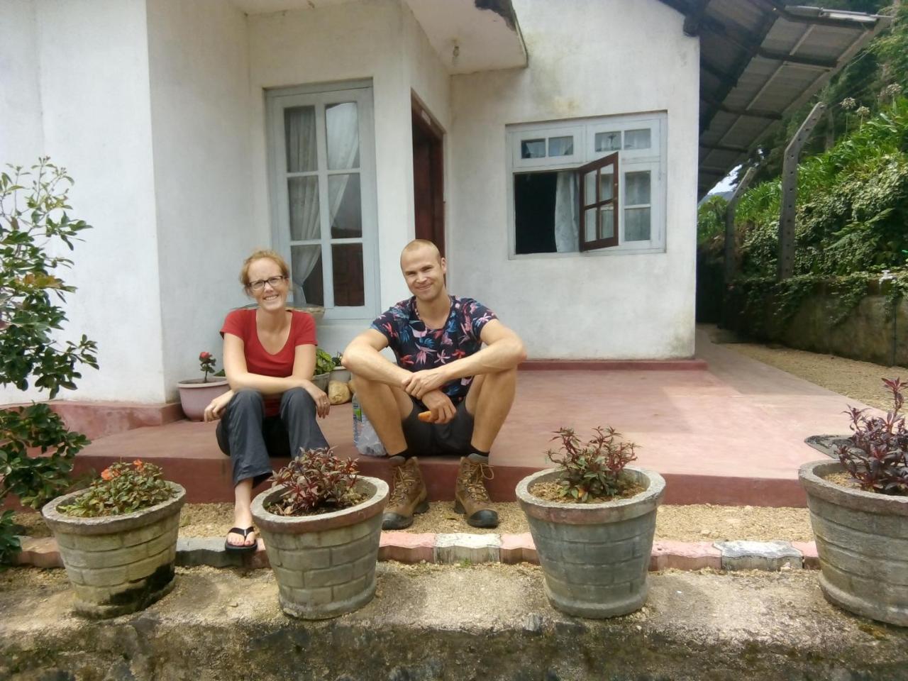 Nuwara Eliya Mountain View Homestay ภายนอก รูปภาพ