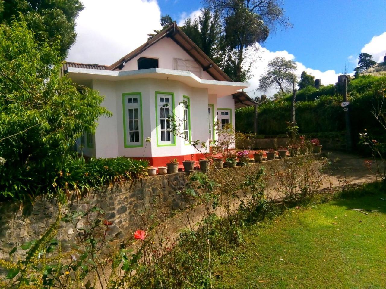 Nuwara Eliya Mountain View Homestay ภายนอก รูปภาพ