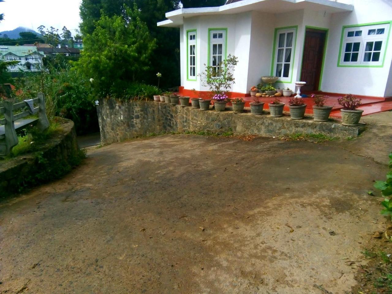 Nuwara Eliya Mountain View Homestay ภายนอก รูปภาพ