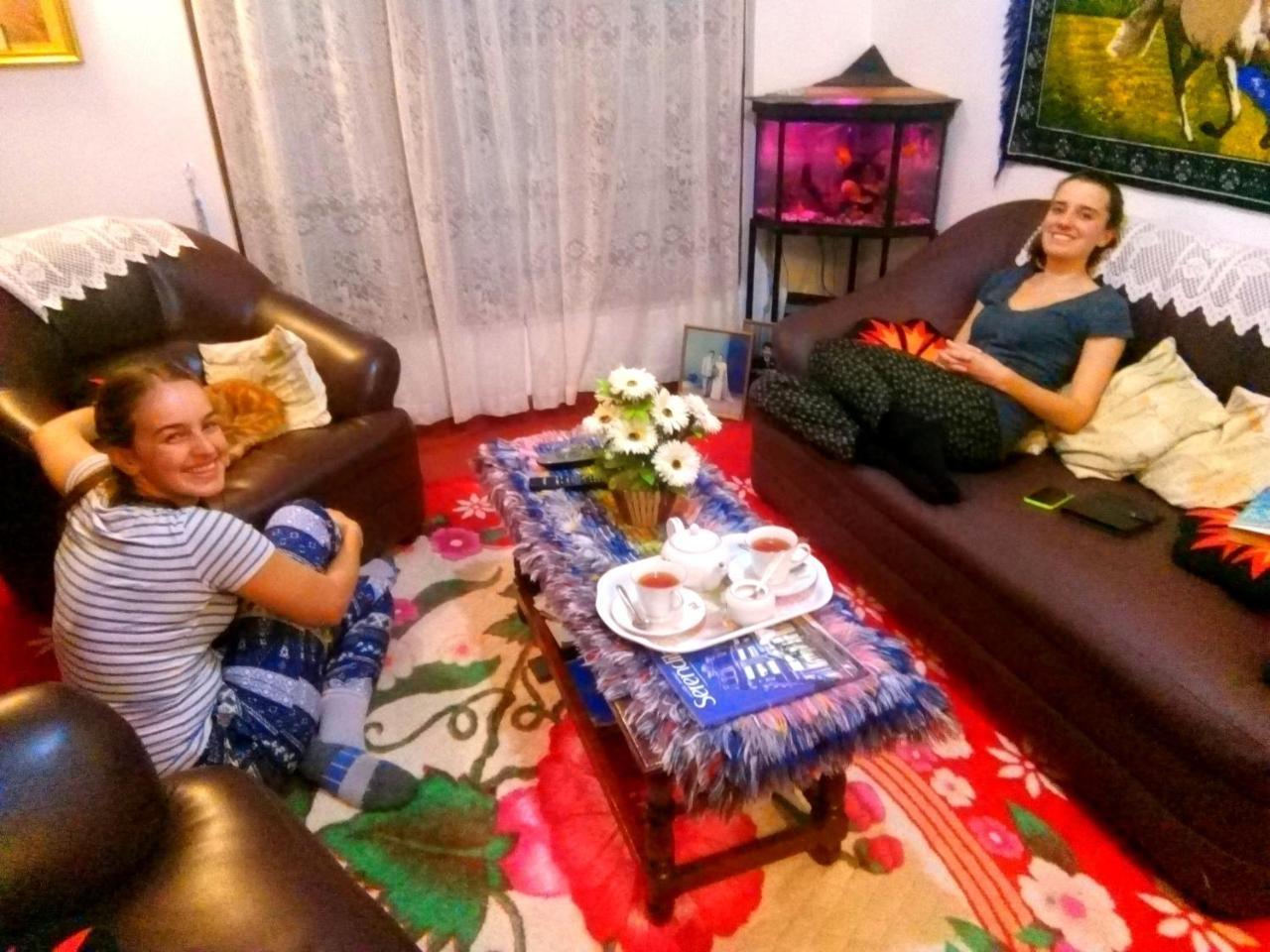 Nuwara Eliya Mountain View Homestay ภายนอก รูปภาพ