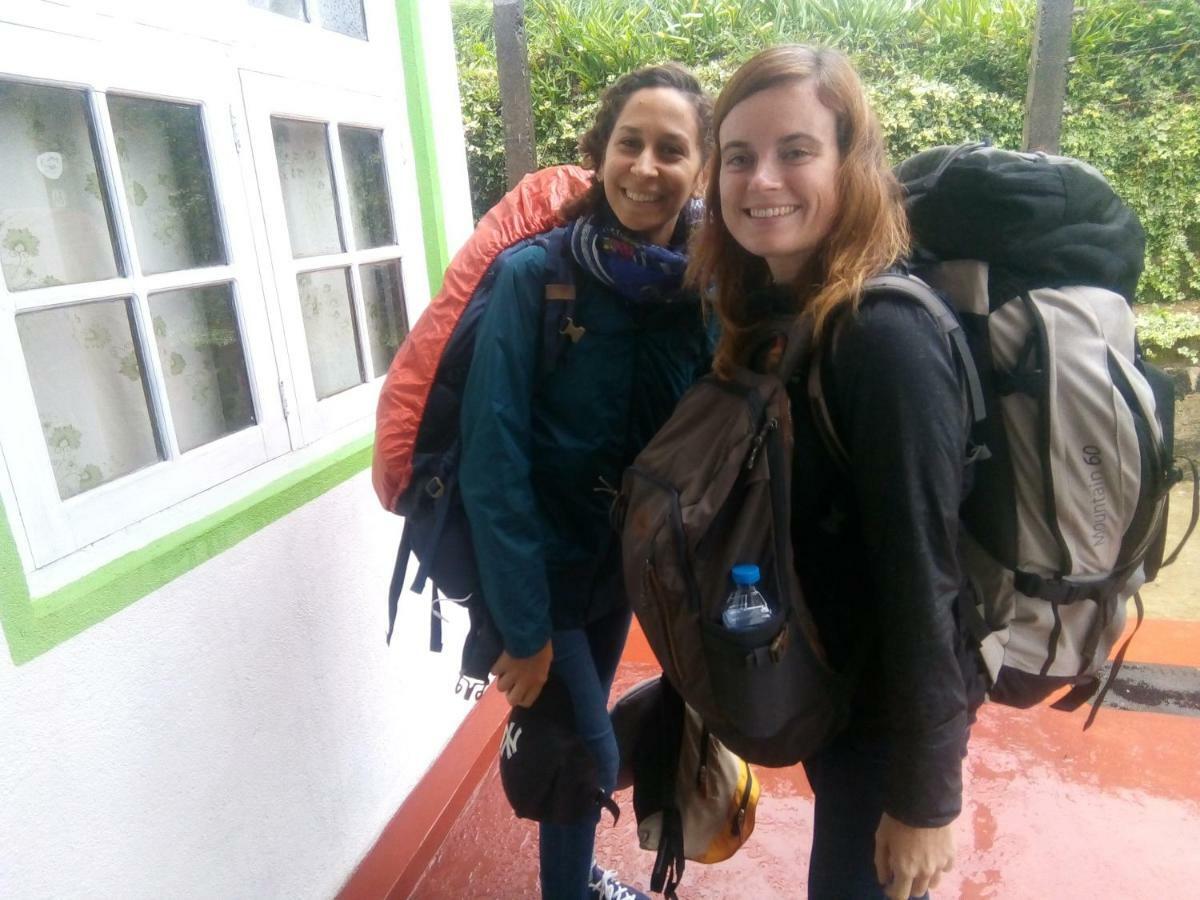 Nuwara Eliya Mountain View Homestay ภายนอก รูปภาพ